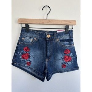 NWT Almost Famous High Rise Shorts Rose Embroidered Detail Size 0
